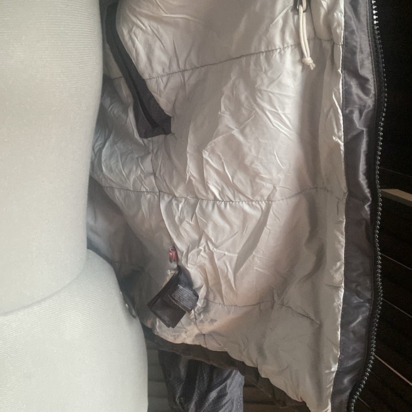 North Face HyVent Jacket (Medium) - Picture 8 of 11